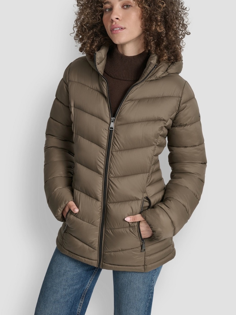 DKNY Women's Chevron-Quilted Full-Zip Puffer Winter Jacket coat Taupe XS
